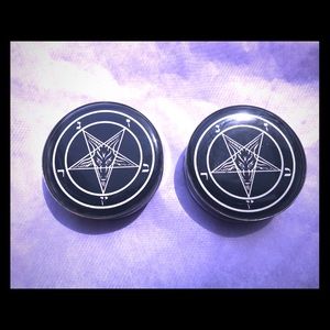 1 7/8 inch (48 mm) Pentagram plugs